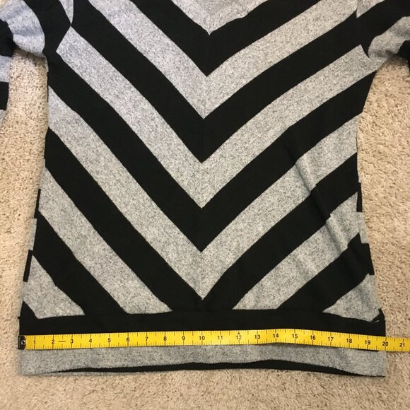 Punky Grey Black Tire Chevron Stripe Sweater - Picture 14 of 16